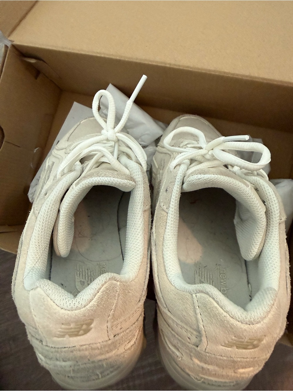 New Balance 204L Women's - Sea Salt Color - Picture 7 of 8